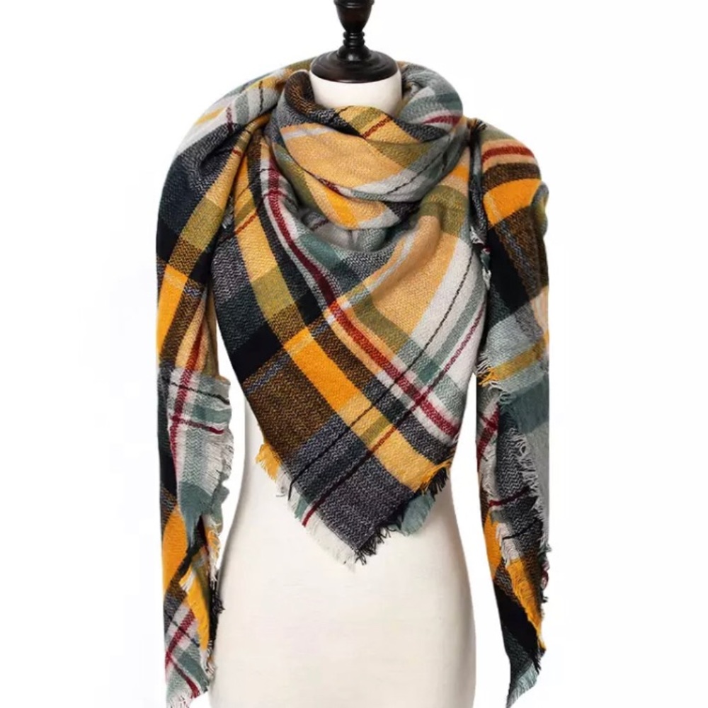 Soft Plaid Scarf Yellow Cream NWT